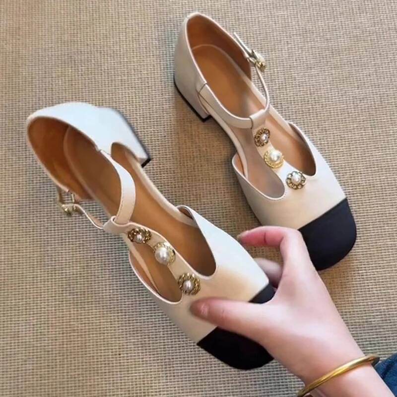 Vrouwen Vierkante Neus Hakken  - Casual Sandal Leather recensie en prijs